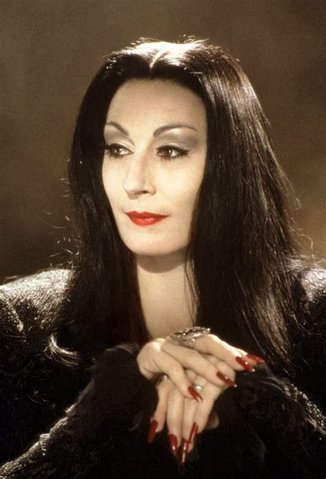 anjelica huston morticia addams makeup|who is anjelica huston.